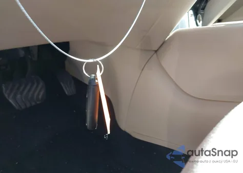 2016 Nissan Rogue Sv z USA, uszkodzony, nr VIN KNMAT2MV7GP670434